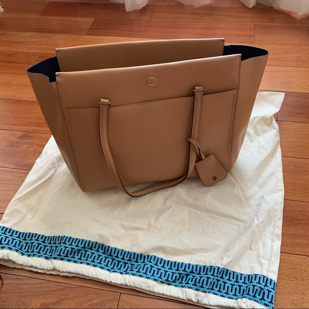 Tory Burch Tan Shoulder Tote